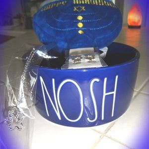 Rae Dunn Nosh Bowl Set